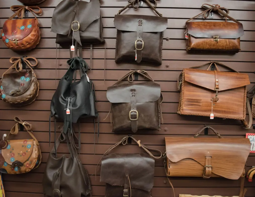 leather bags 3.webp