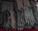 leather gloves.webp