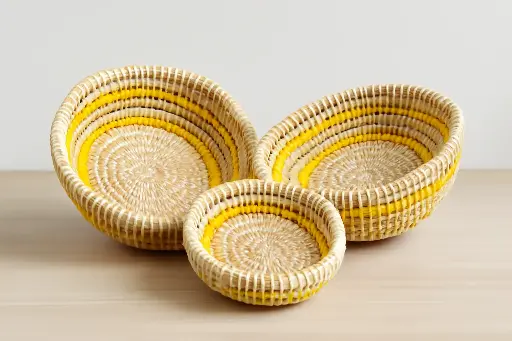 Handwoven Raffia Tray Set